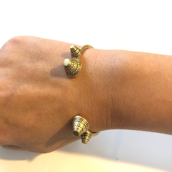 Madewell gold bangle - Picture 2 of 2